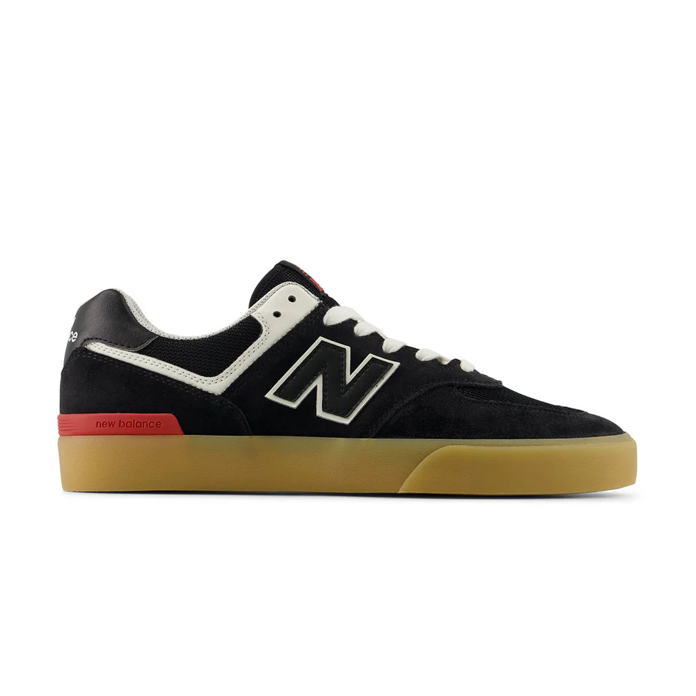 New Balance 574 Vulc (Black/White))