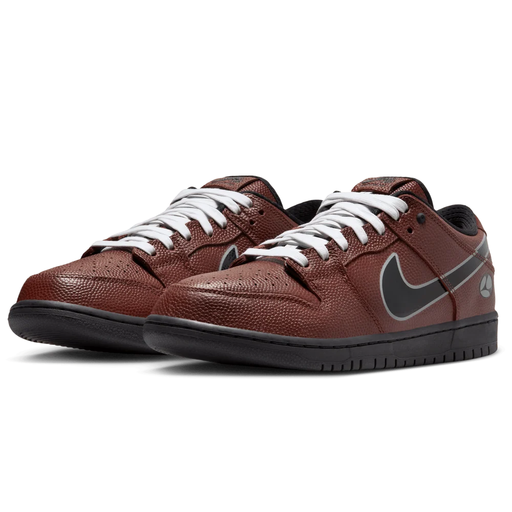 NIKE SB DUNK LOW PRO QS (DARK PONY/BLACK-SILVER-WHITE)