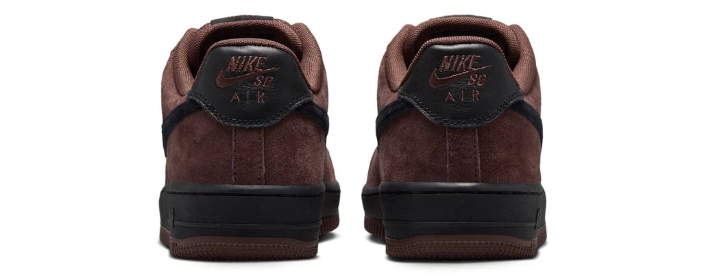 NIKE SB AIR FORCE 1 (LT CHOCOLATE/BLACK)