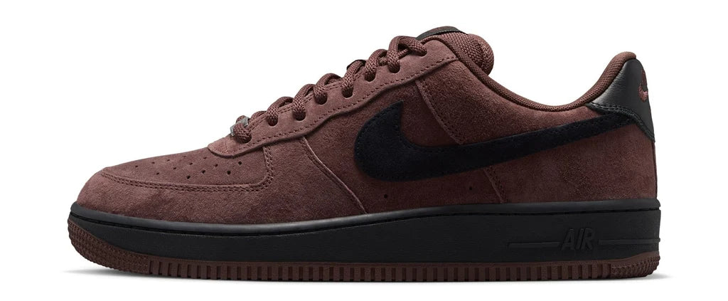 NIKE SB AIR FORCE 1 (LT CHOCOLATE/BLACK)