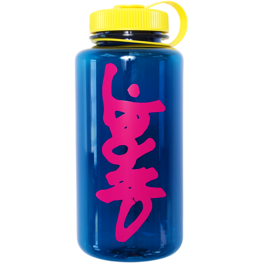 Carpet Tritan Water Bottle (Blue)