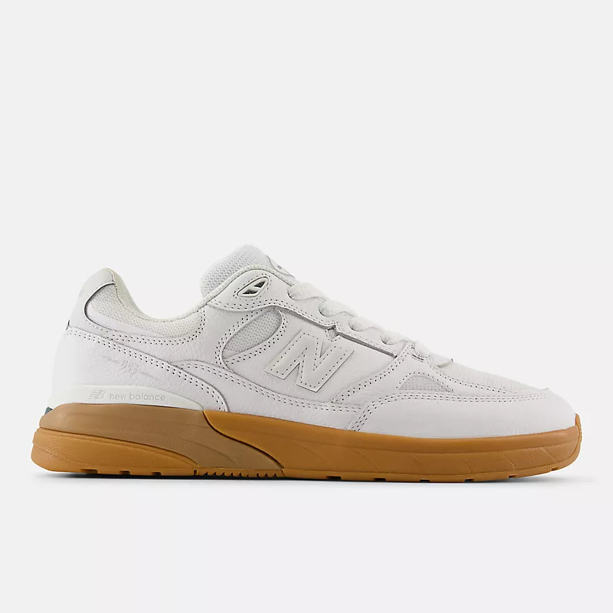 New Balance Numeric Reynolds 933 UN933WWB (White/Black)